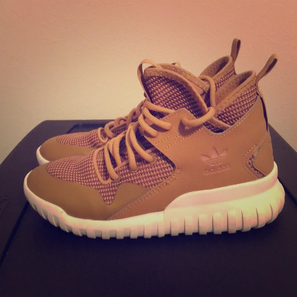 TUBULAR ADIDAS